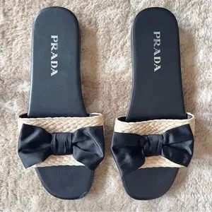 Prada raffia bow store flat slide sandals